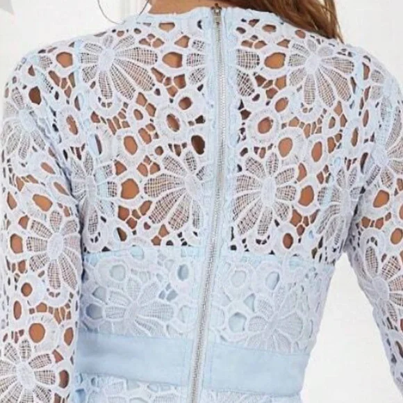 Luxe Floral Lace Belted Mermaid Hem Summer Formal Dress - Picture 4 of 5